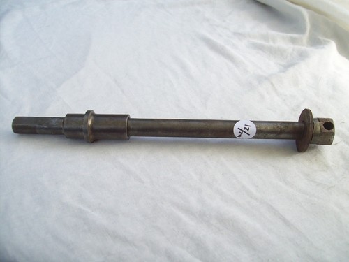 Vtg wheel spindle - vtg, spindle.poss