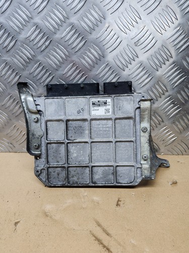 Toyota avensis ecu - toyota,