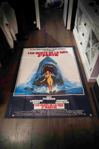 Jaws sharksploitation french - jaws,
