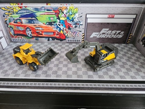 Majorette volvo excavator - volvo,
