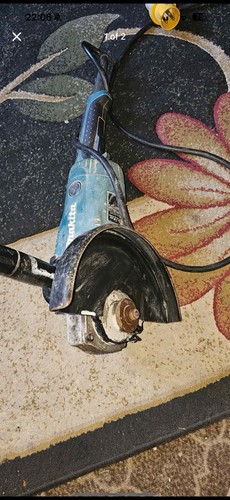 Makita angle grinder ga9020 - grinder,,