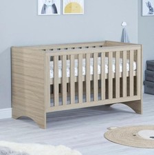 Veni Cot Bed Oak Convertible