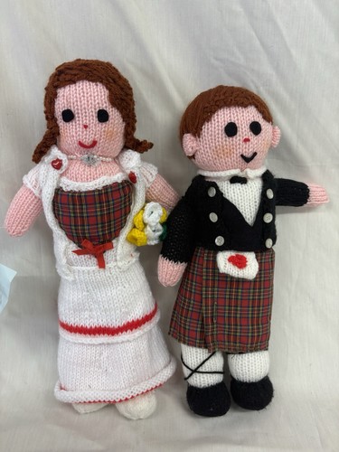 Knitted scottish bride and - bride,