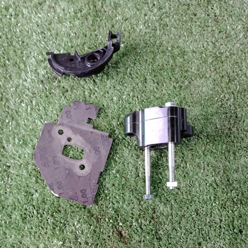 Inlet manifold with bolts - manifold,