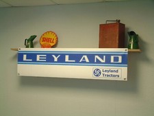 Leyland tractor Banner Classic