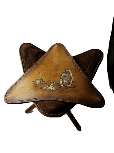 Western tri fold leather - western, tri-fold