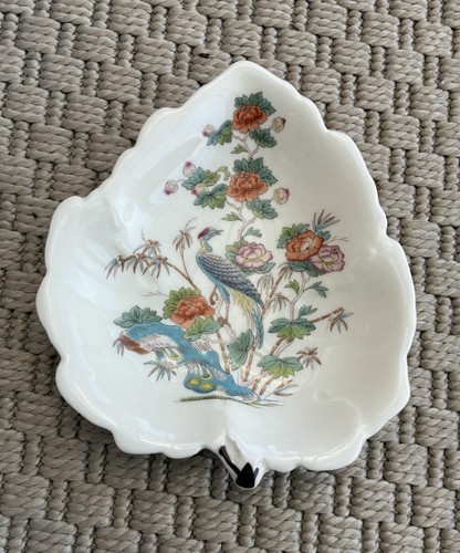 Wedgewood kutani crane bone - crane,