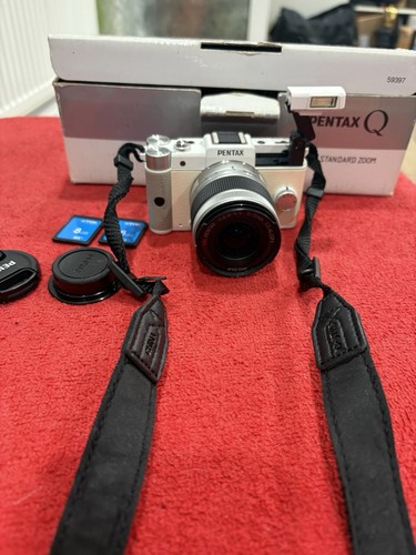 Pentax mirrorless camera - mirrorless,