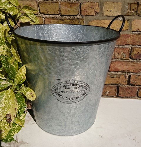 Zinc metal extra large - extra, tall
