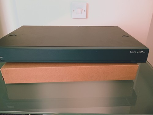 Cisco 2611xm router - cisco,