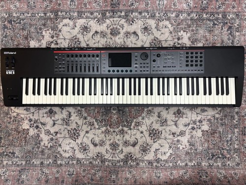 Roland fantom key music - roland,