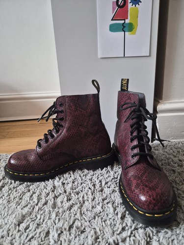 Wine red martens - dr., 1460