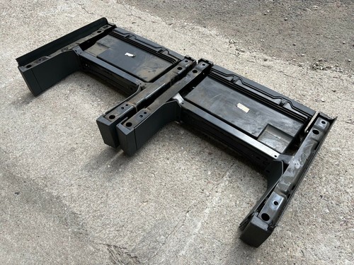 Touran front seat bases - vw,