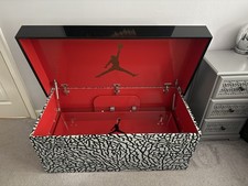 Nike Air Jordan Storage Trunk Box Sneakers Trainers w LED Features Glass Shelf