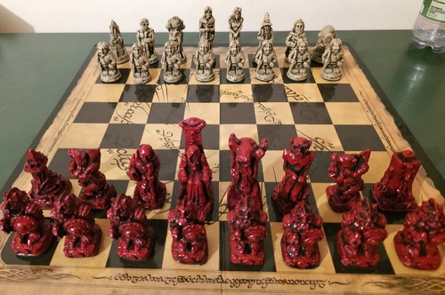 Lord the rings chess set - lord,