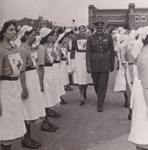Ww2 british red cross nurses - british,