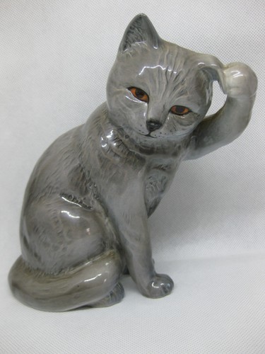 Rare beswick grey cat - rare,