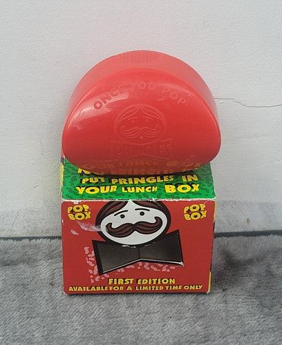 Red pringle pop box - pop,