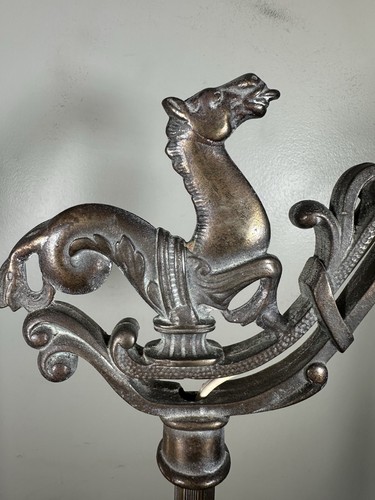 Rare hippocampus swan bronze - hippocampus,