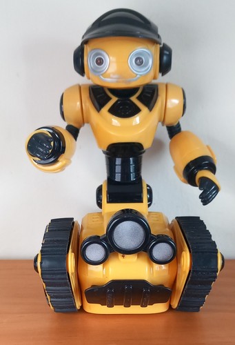 Wowwee 2008 roborover robot - wowwee,