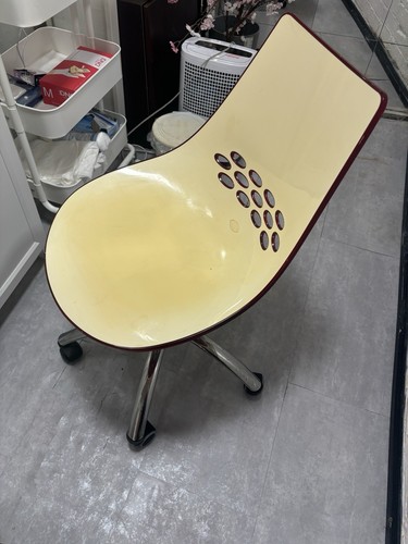 Gaslift salon nail chairs - gaslift,