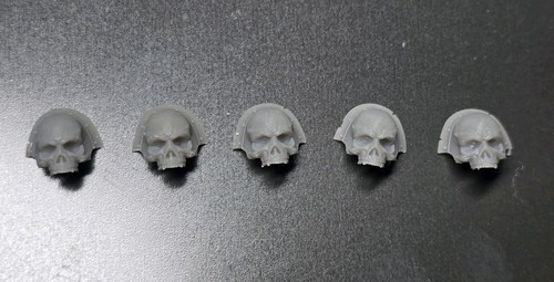 Skull shoulder pads 40k - shoulder,