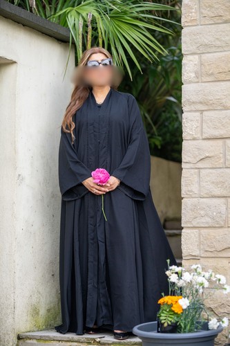 Sultea umbrella abaya - black,