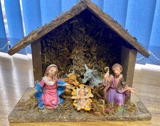 VINTAGE CHRISTMAS NATIVITY SET