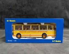 BT Model B017 Duple Dominant Ford R Series Coach 1:76 Scale