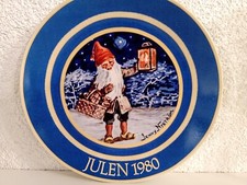 Jenny Nystrom Vintage wall plate Christmas Santa Claus Gnome Swedish 1980 Advent