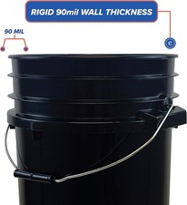 7 Gallon Black Bucket w/ Gamma