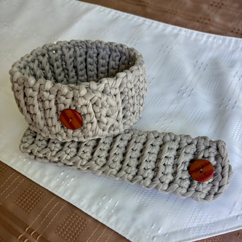 Handmade adjustable crocheted