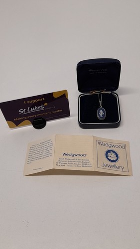 Wedgwood pendant necklace blue - wedgwood,