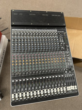 Mackie Onyx 1640i 16-Channel 4-Bus Firewire Analog Mixer