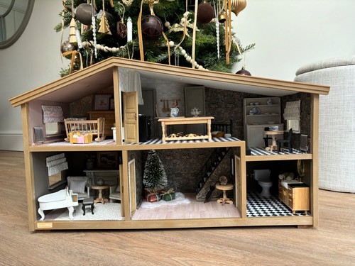 Lundby dolls house - ,
