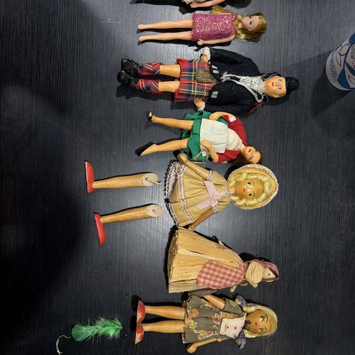 Costume dolls peggy nisbet - by,
