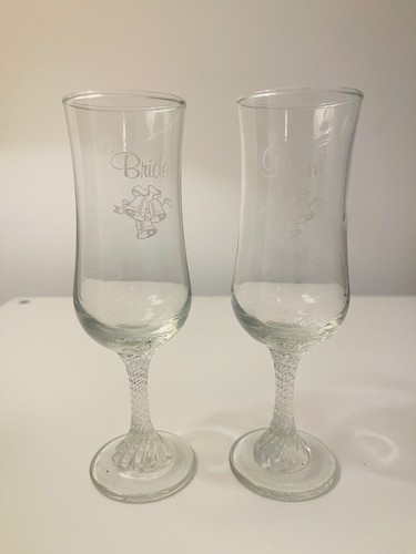 Pair bride groom - bride,