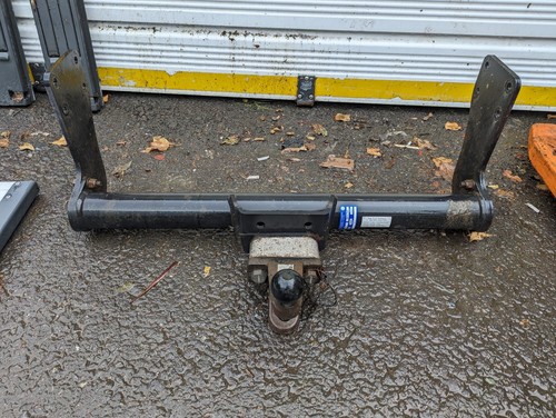 Tow bar for ford transit - tow,