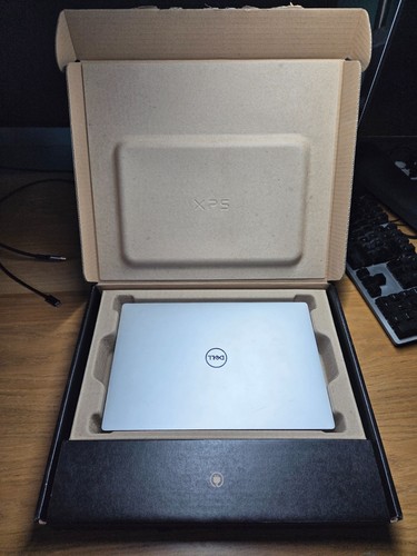 Dell xps laptop - dell,