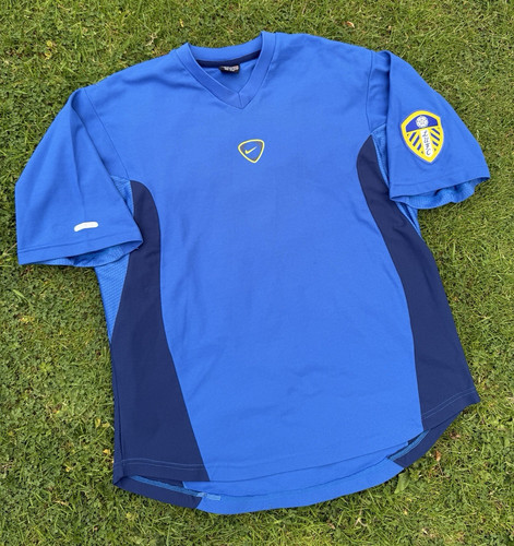 Nike 2000 leeds - 2000/01,