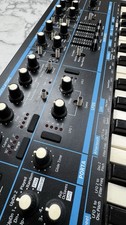 Novation Bass Station II Monophonic Analogue Synthesizer Keyboard