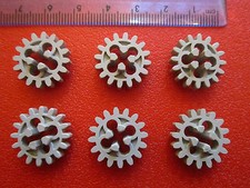 Lego 6 x Light Gray Technic