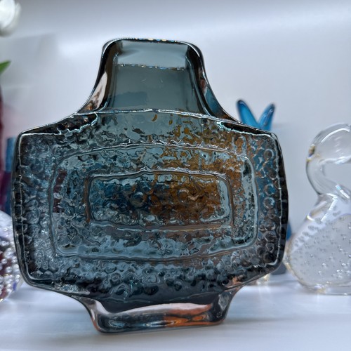 Whitefriars glass vase 9677 - whitefriars,