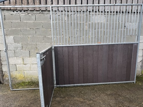 Foot stable front with - stable,