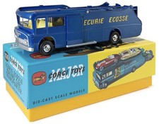 Corgi Model Club 1126 -Ecurie