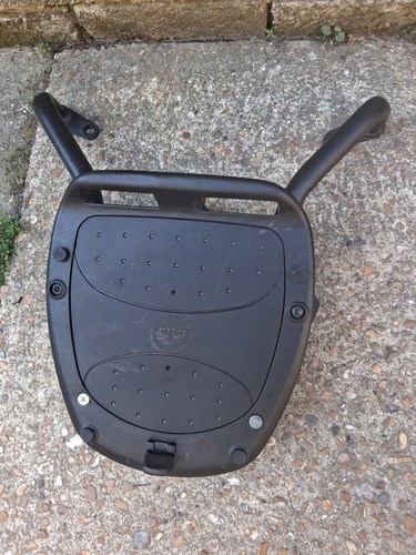Givi rack fit aprillia - to,