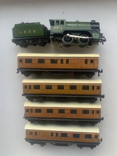 Trix twin lner 2876 tender - trix,