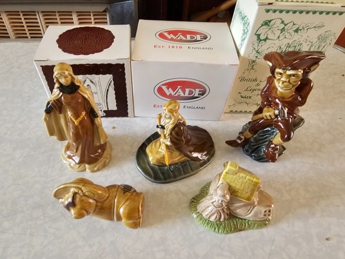 Wade figures in vgc - wade,