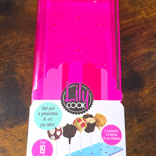 Lily cook pink plastic cake - cook,