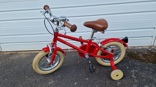 Bobbin moonbug kids - moonbug, 12”
